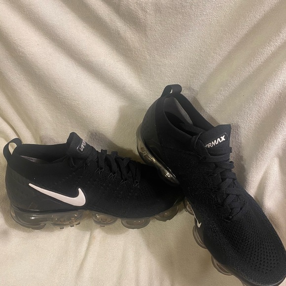 NIKE AIR VAPOR MAX FLYNIT 2 Black SZ 10 - Picture 7 of 10